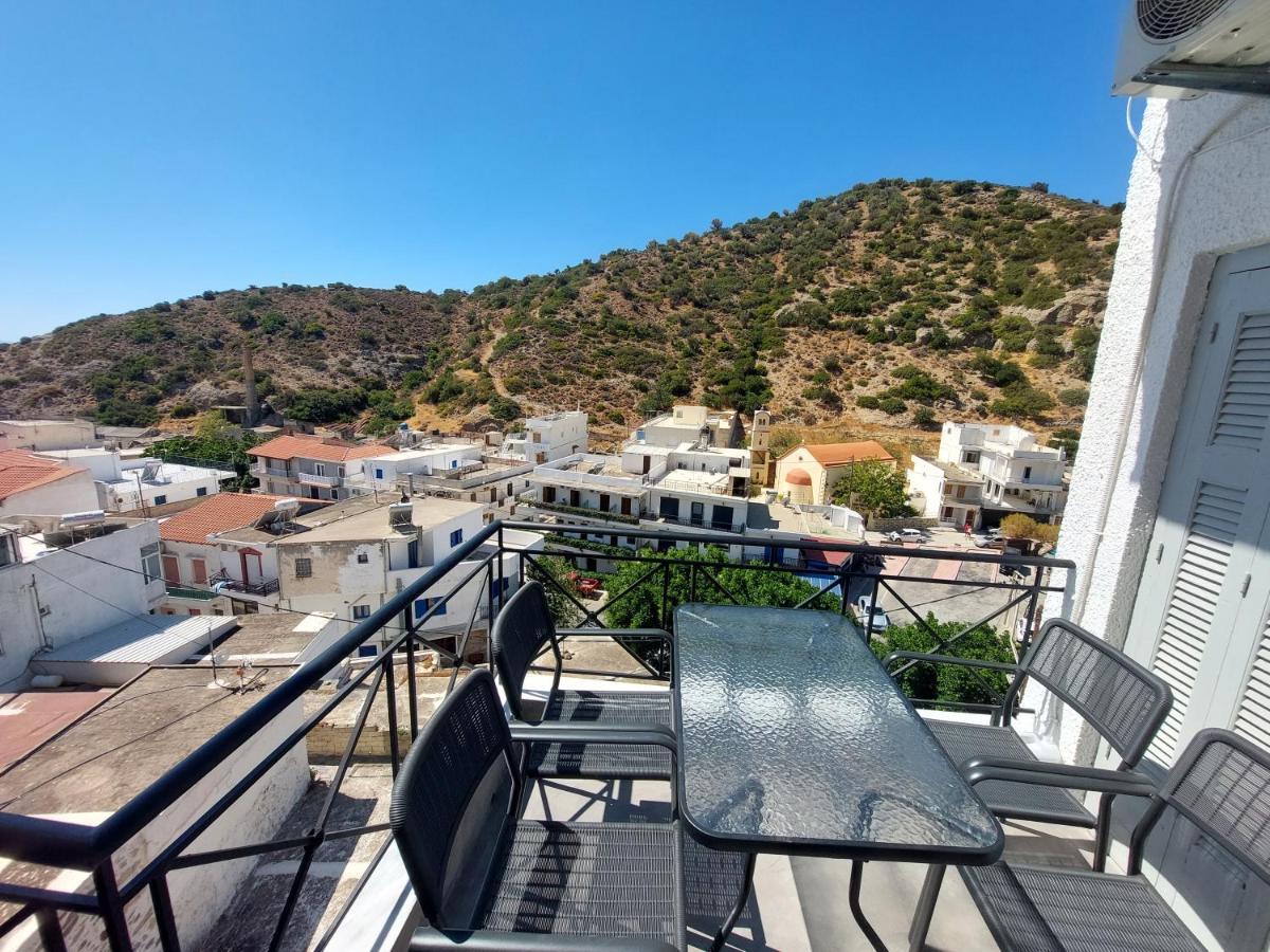 Agapi'S Place Agia Galini  Luaran gambar
